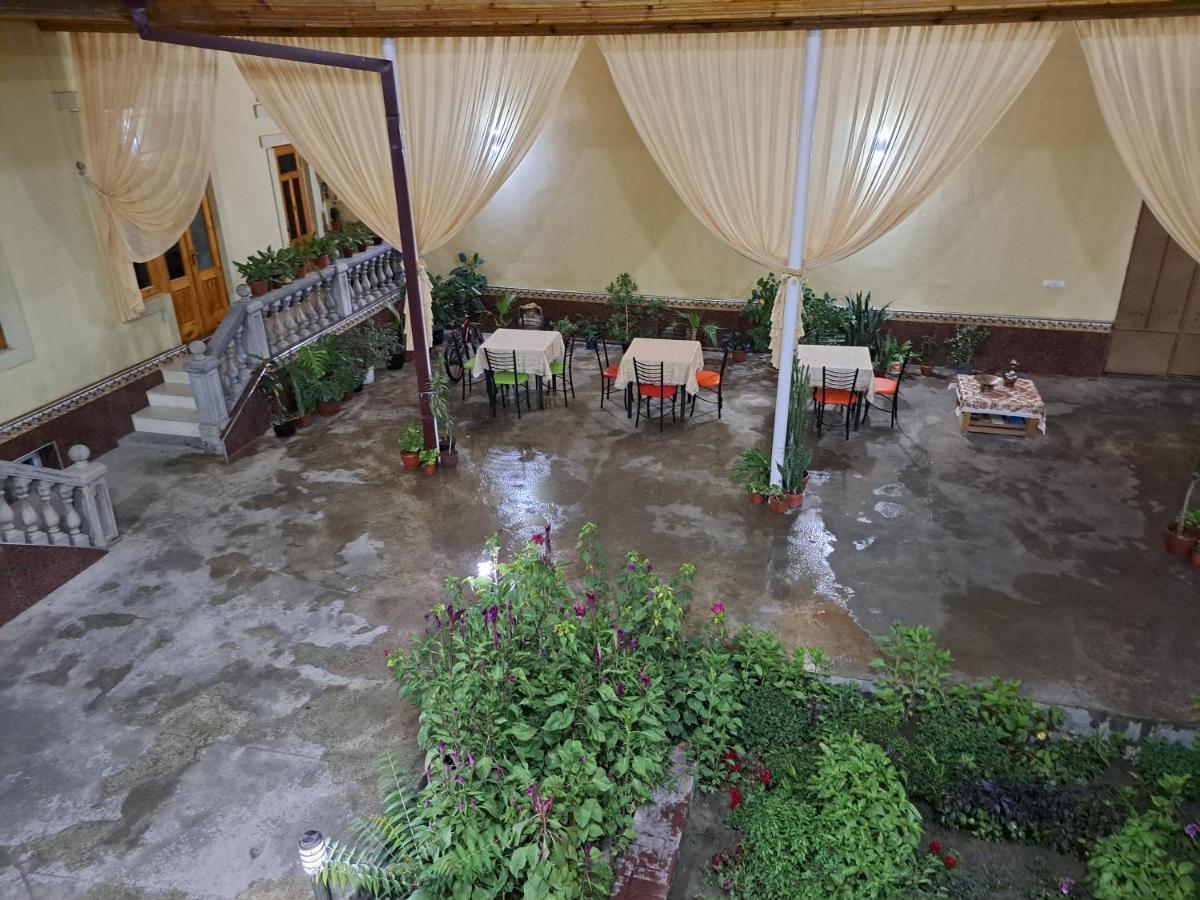 Royal Lux Guest House ซามาร์คันด์ ภายนอก รูปภาพ
