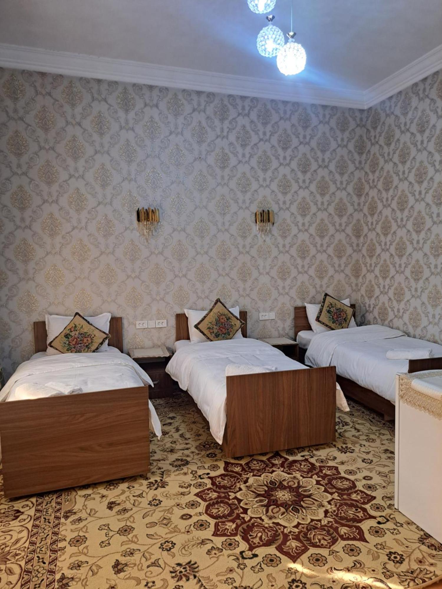 Royal Lux Guest House ซามาร์คันด์ ภายนอก รูปภาพ